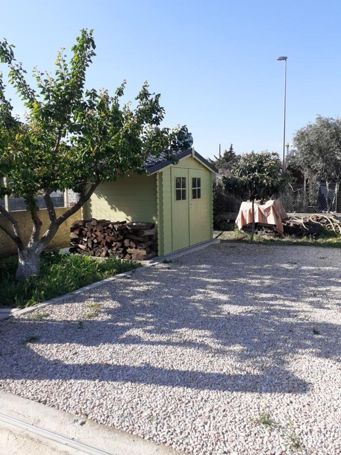 Вилла La Maison Sous L'Olivier Morieres-les-Avignon Экстерьер фото